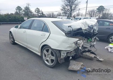 2008 Mercedes-Benz S 550 from USA, damaged, VIN WDDNG71X78A201444